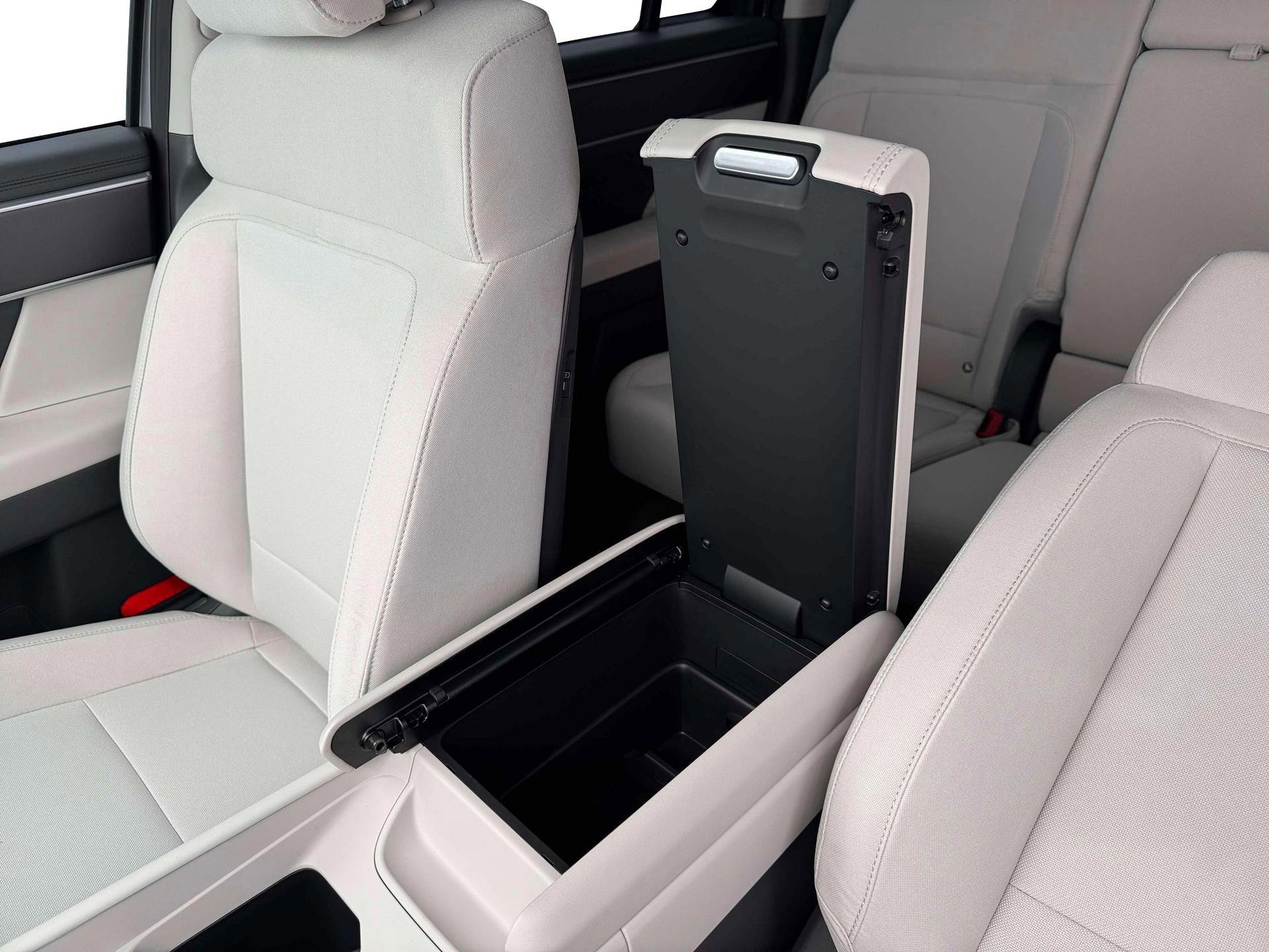 2026 Hyundai Santa Fe SE - Photo 19