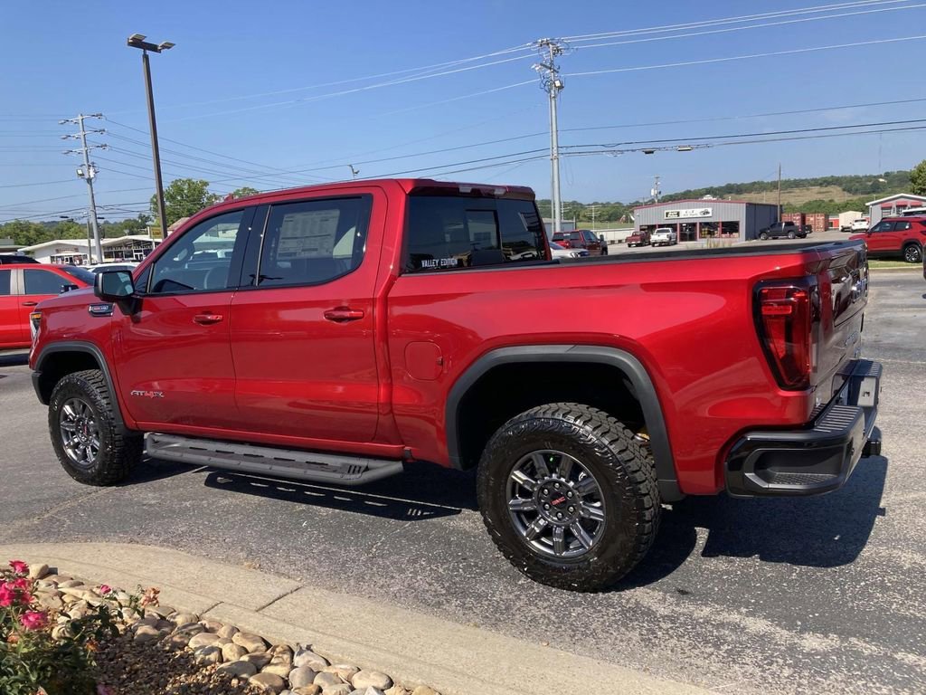 2025 GMC Sierra 1500 AT4X - Photo 6