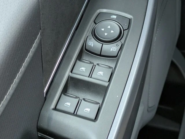 New 2026 Blue Ford XLT image 21
