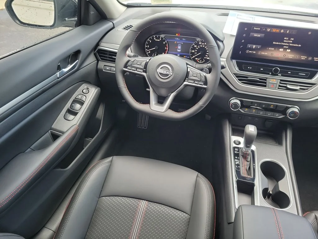 New 2026 White Nissan 2.5 SR image 15