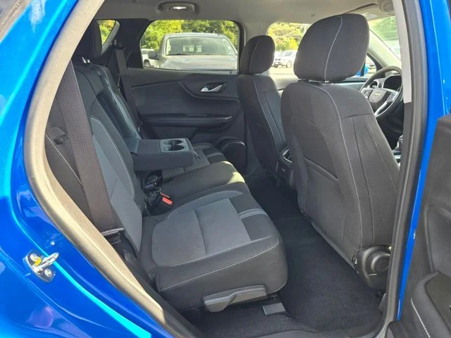 Used 2025 Blue Chevrolet LT image 20