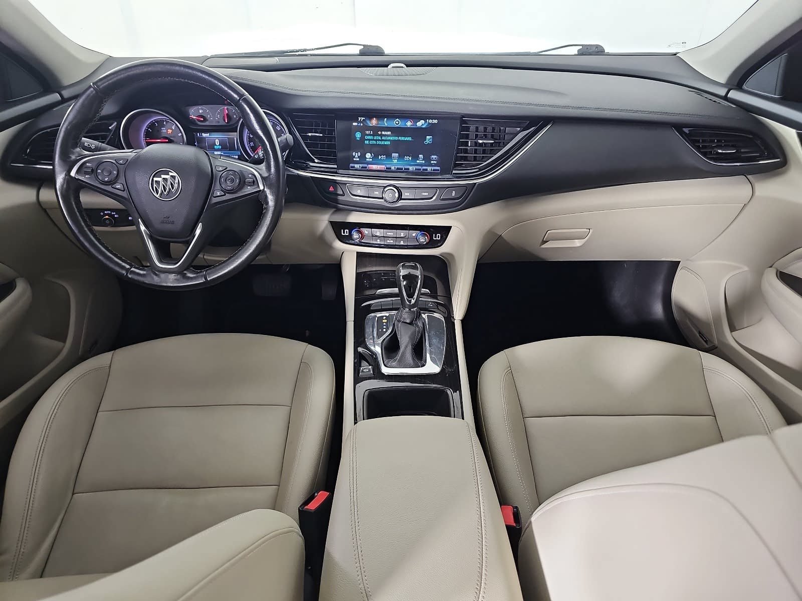 Used 2018 White Buick Essence image 11