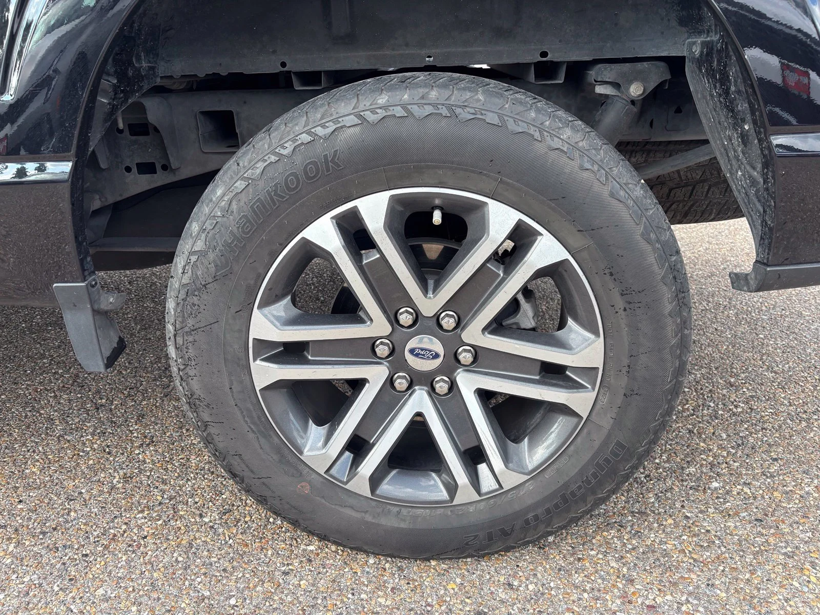 Used 2023 Black Ford XL image 8