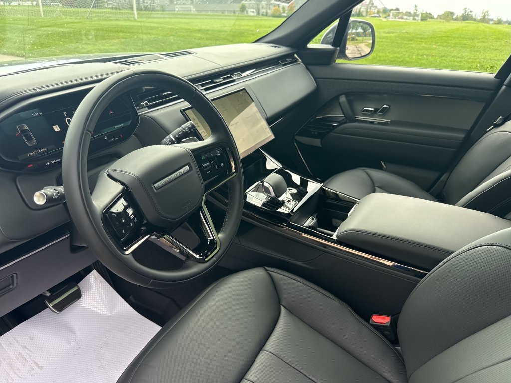 New 2027 Varesine Blue Land Rover Dynamic SE image 12