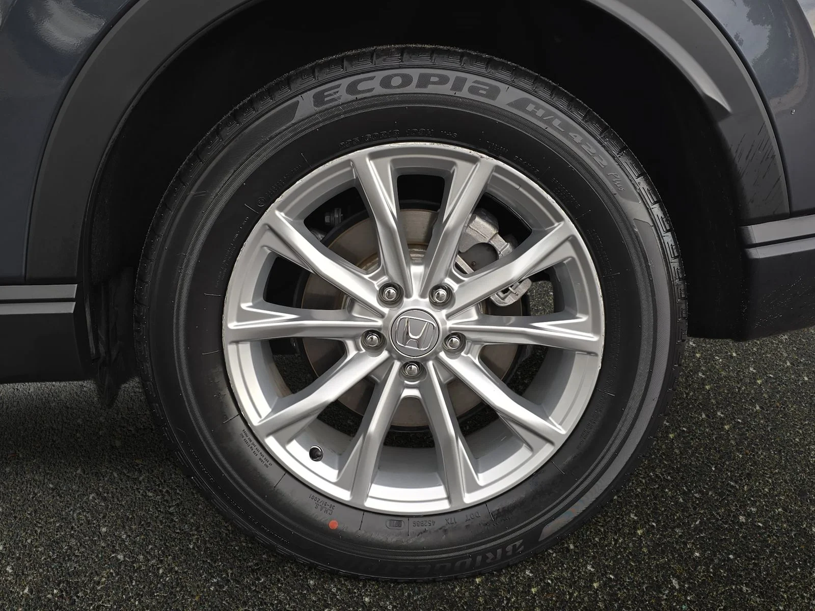 Certified Used 2024 Meteorite Gray Metallic Honda EX image 32