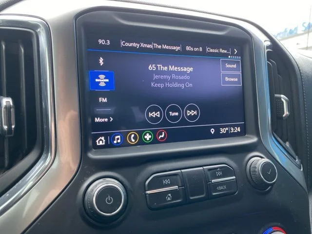 Used 2019 Gray Chevrolet RST image 24