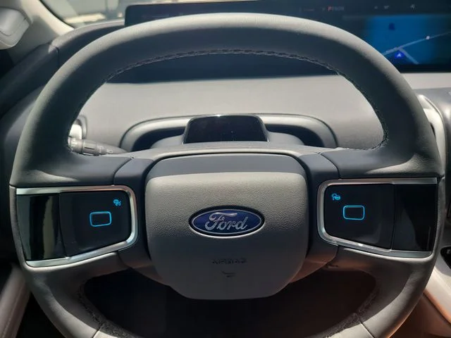 New 2026 Silver Metallic Ford Active image 33