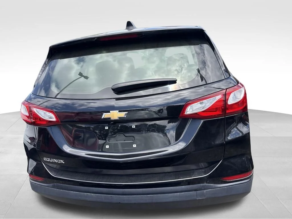 Used 2020 Black Chevrolet LS image 10
