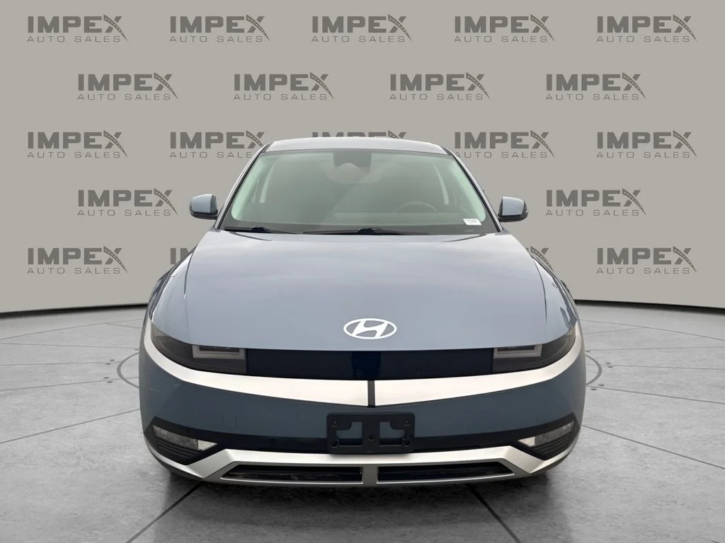 Used 2024 Blue Hyundai SEL image 5