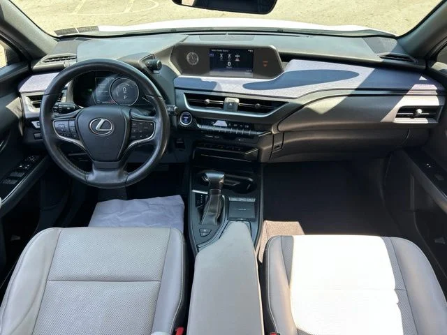 Used 2020 White Lexus 250h Base image 50