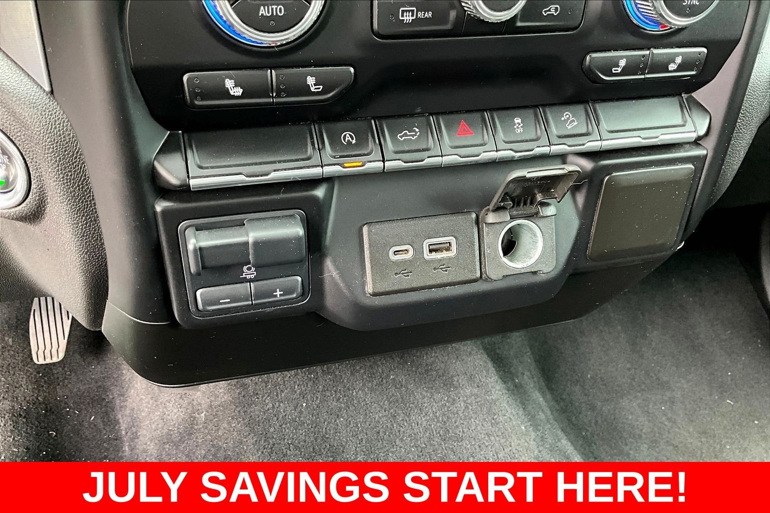 Used 2020 Red GMC Elevation image 19