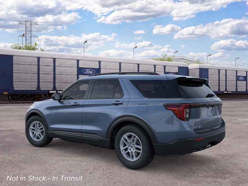New 2026 Vapor Blue Metallic Ford Active image 4