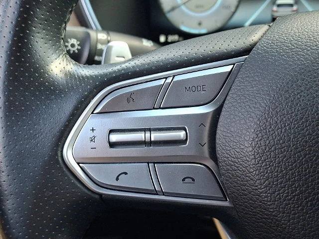 Used 2023 Gray Hyundai Calligraphy image 22