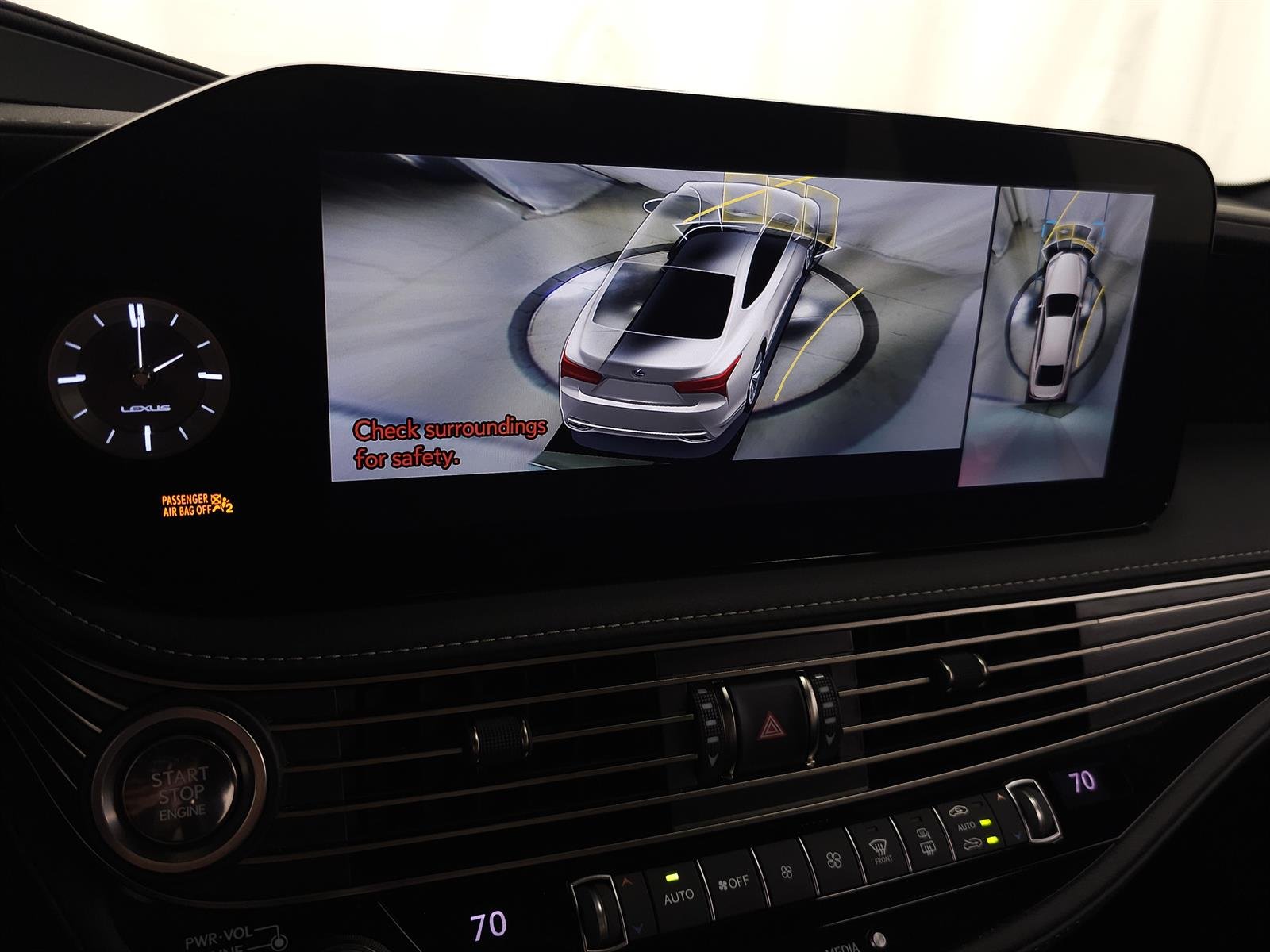 Certified Used 2022 Obsidian 212 Lexus  image 32