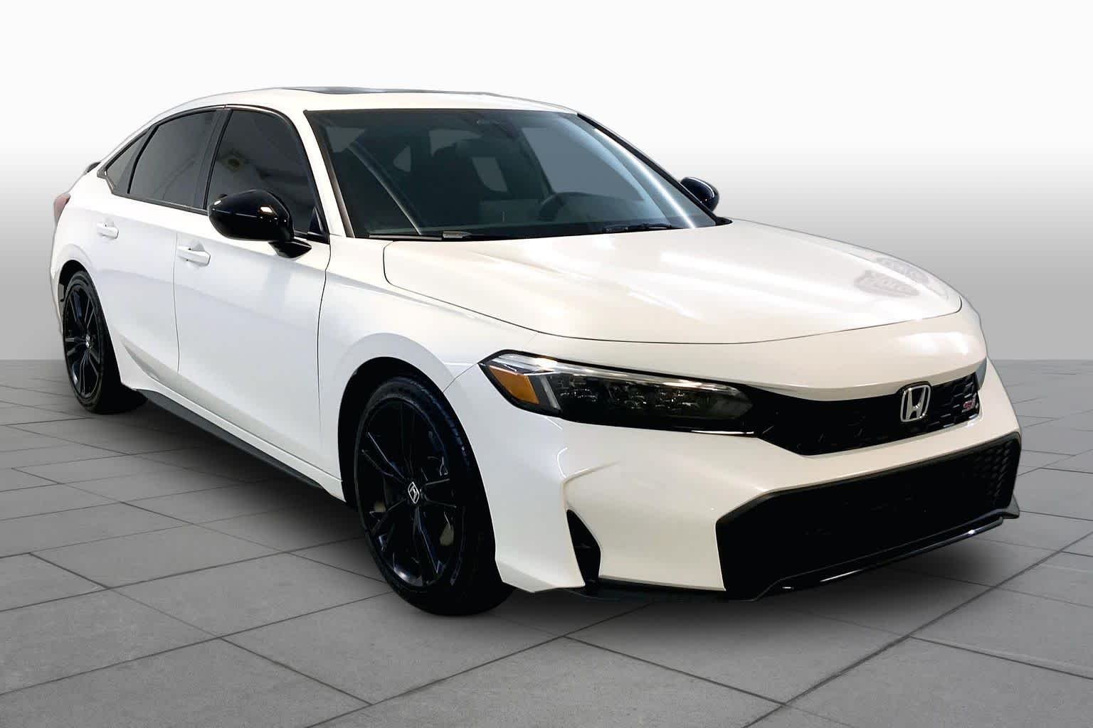 Used 2026 Platinum White Pearl Honda  image 2