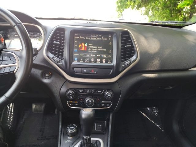 Photo 17