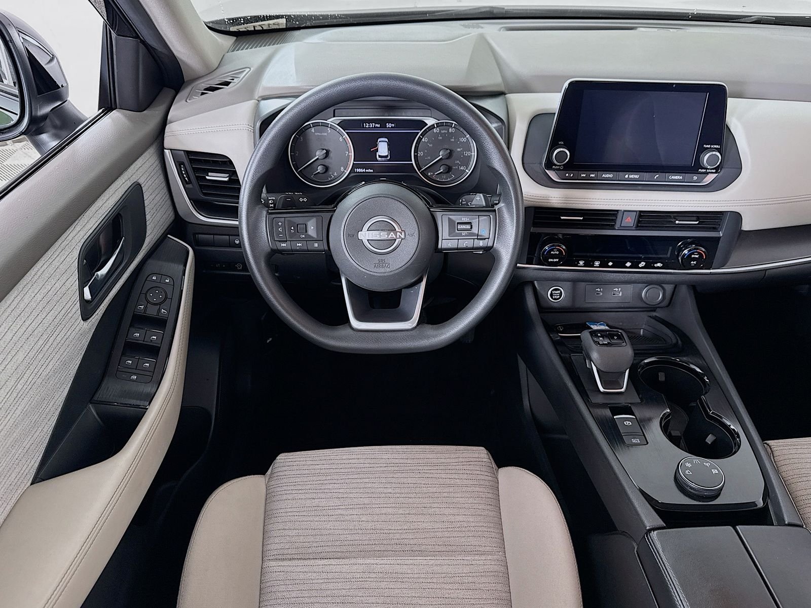 2023 Nissan Rogue SV - Photo 18