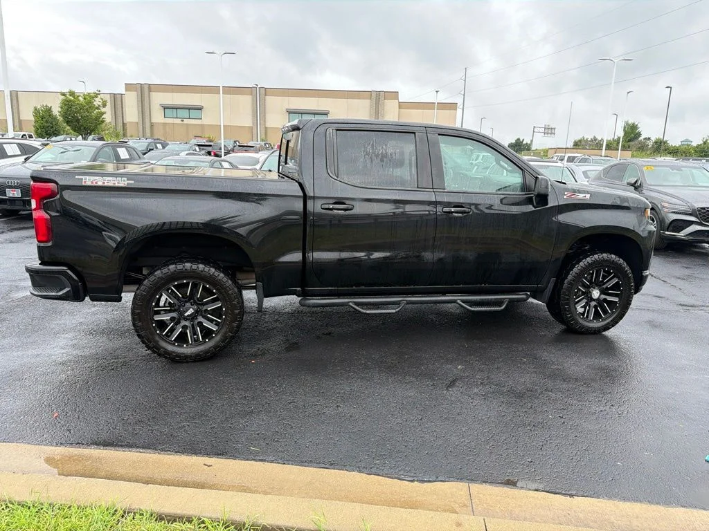 Used 2019 Black Chevrolet LT Trail Boss image 8
