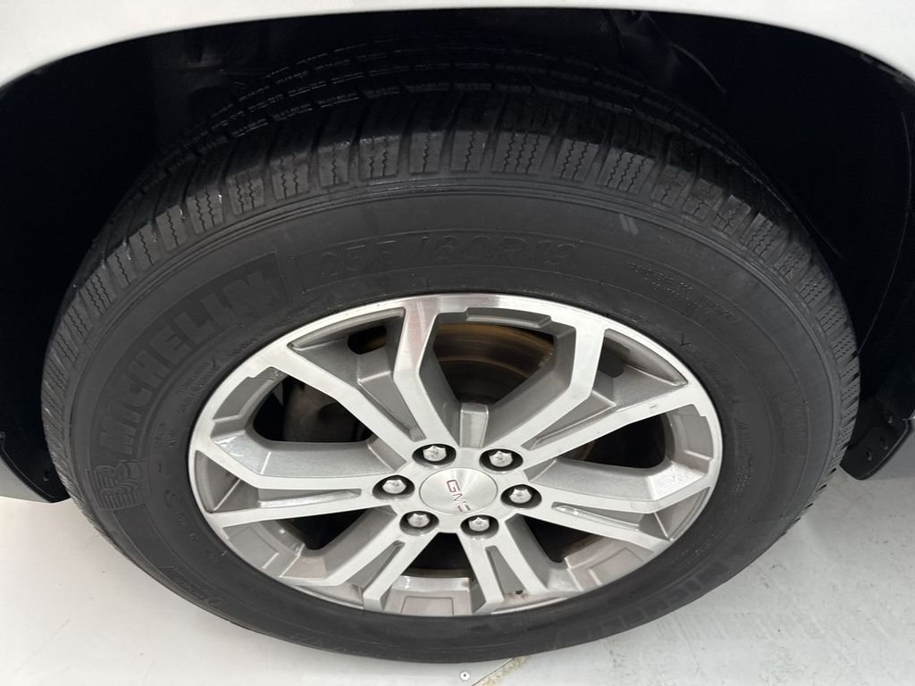 Used 2016 Quicksilver Metallic GMC SLT-1 image 34