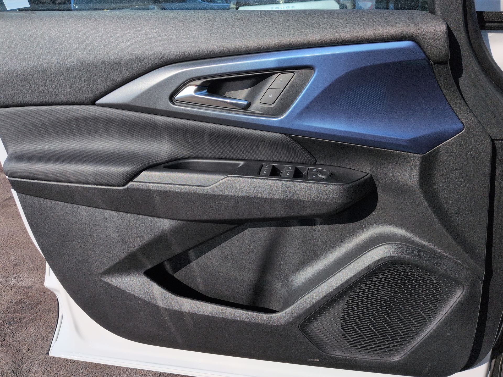 New 2026 Summit White Chevrolet LT image 56