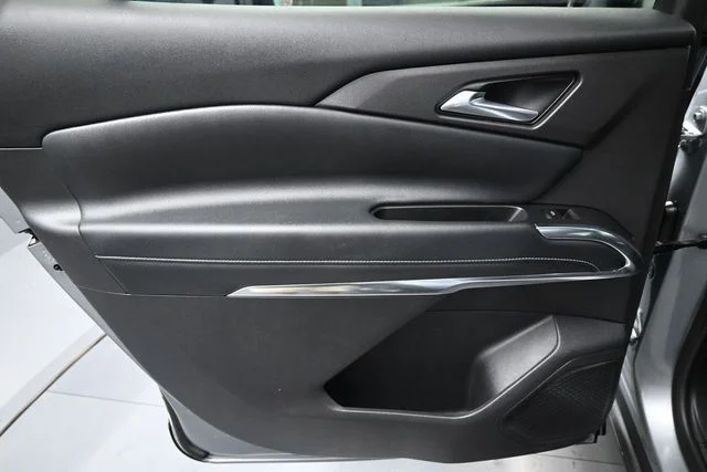Used 2025 Gray Chevrolet LT image 11