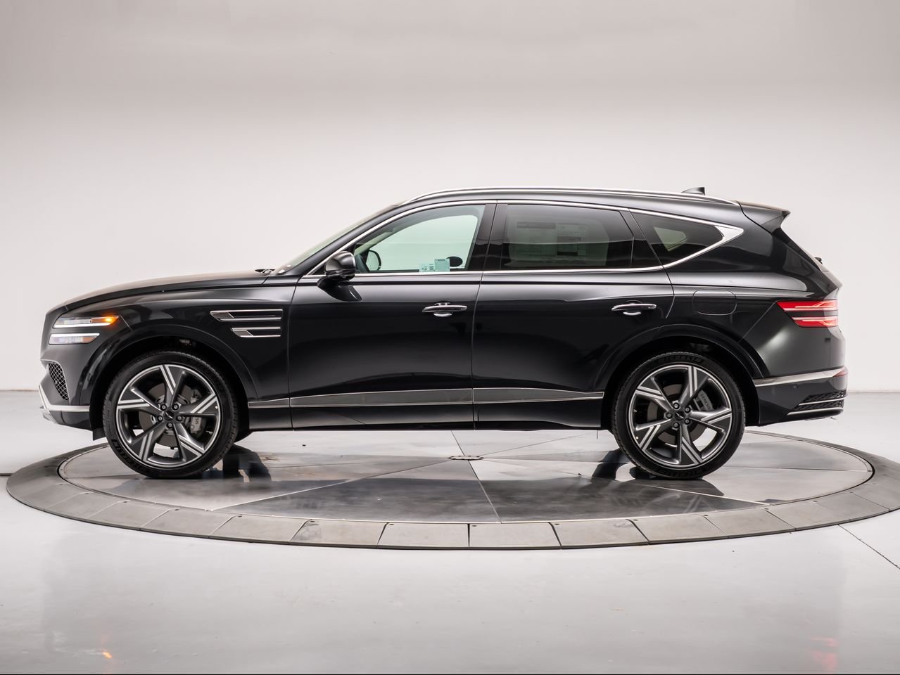 New 2026 Vik Black Genesis 3.5T PRESTIGE image 2
