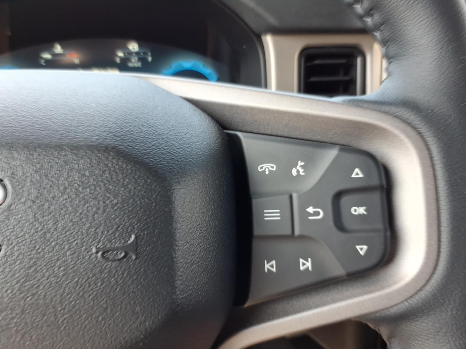 New 2026 Avalanche Gray Ford Outer Banks® image 16