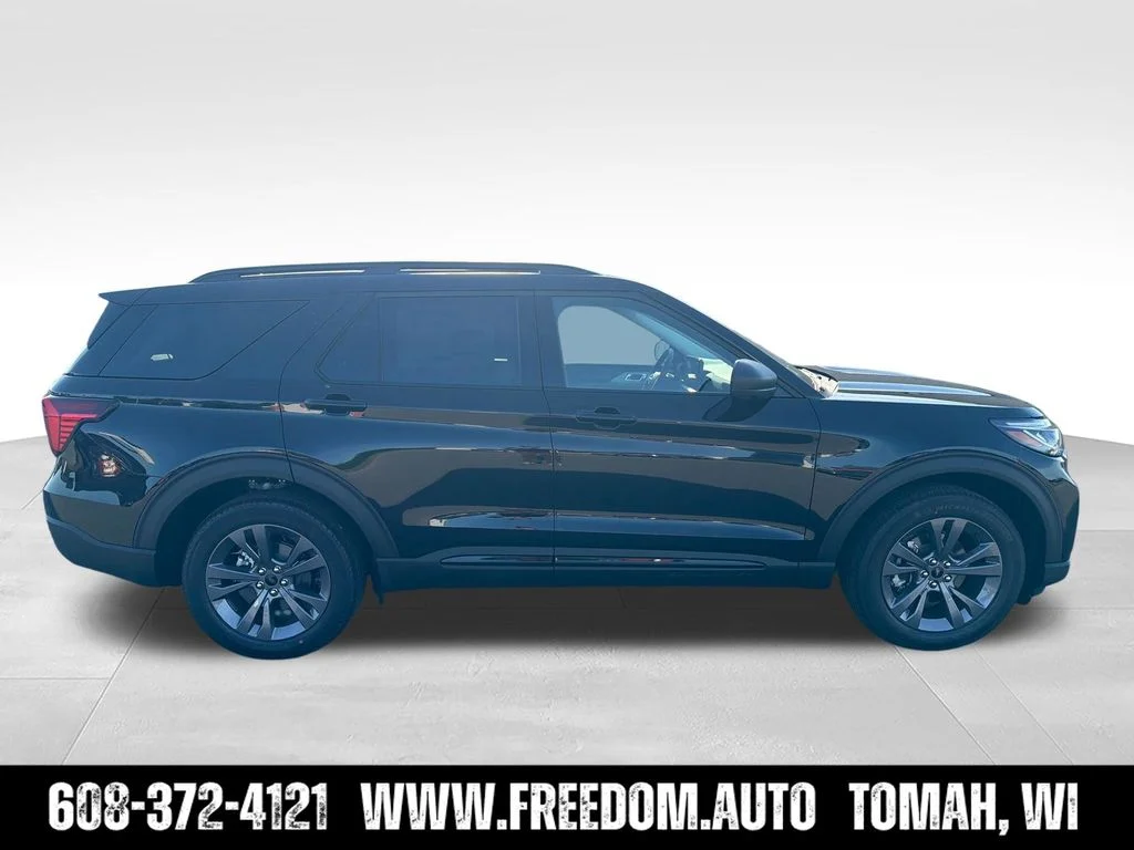 New 2026 Black Ford Active image 6