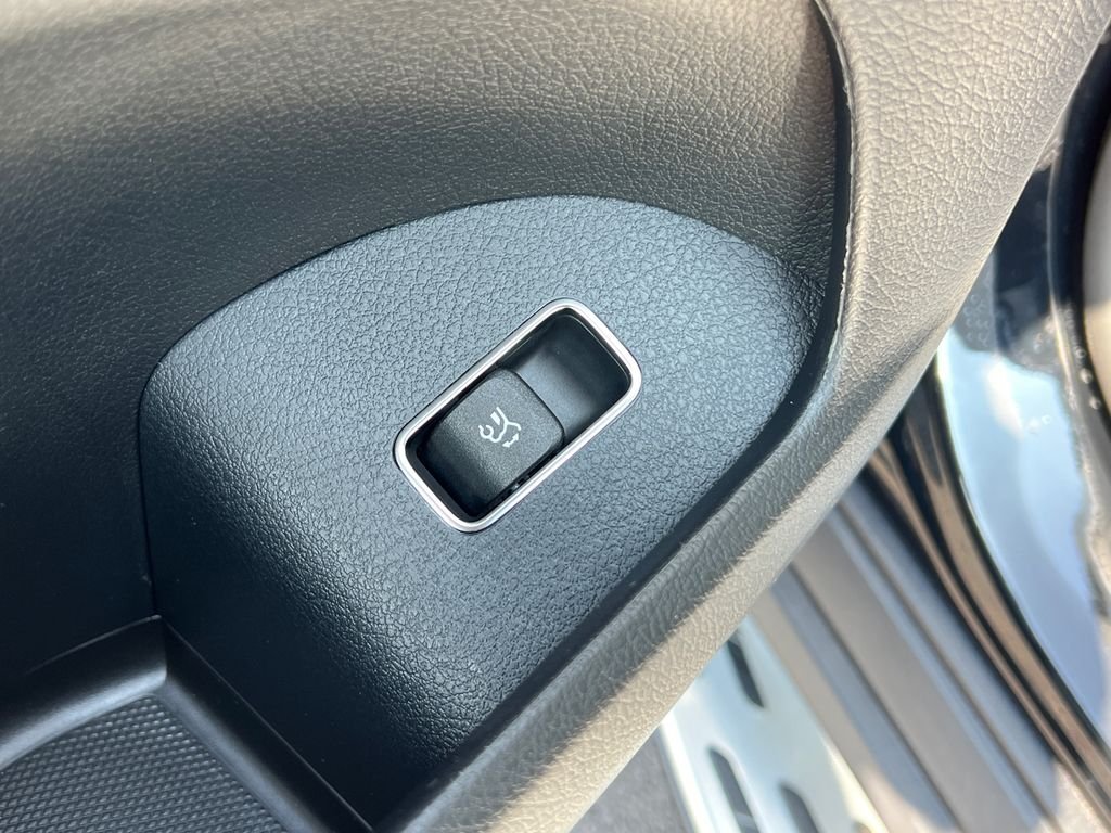 New 2026 Black Mercedes-Benz GLS 450 image 13