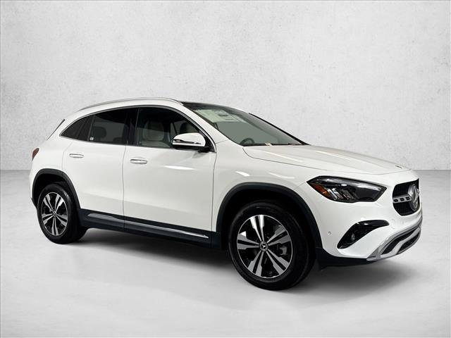 New 2026 Polar White Mercedes-Benz GLA 250 image 33