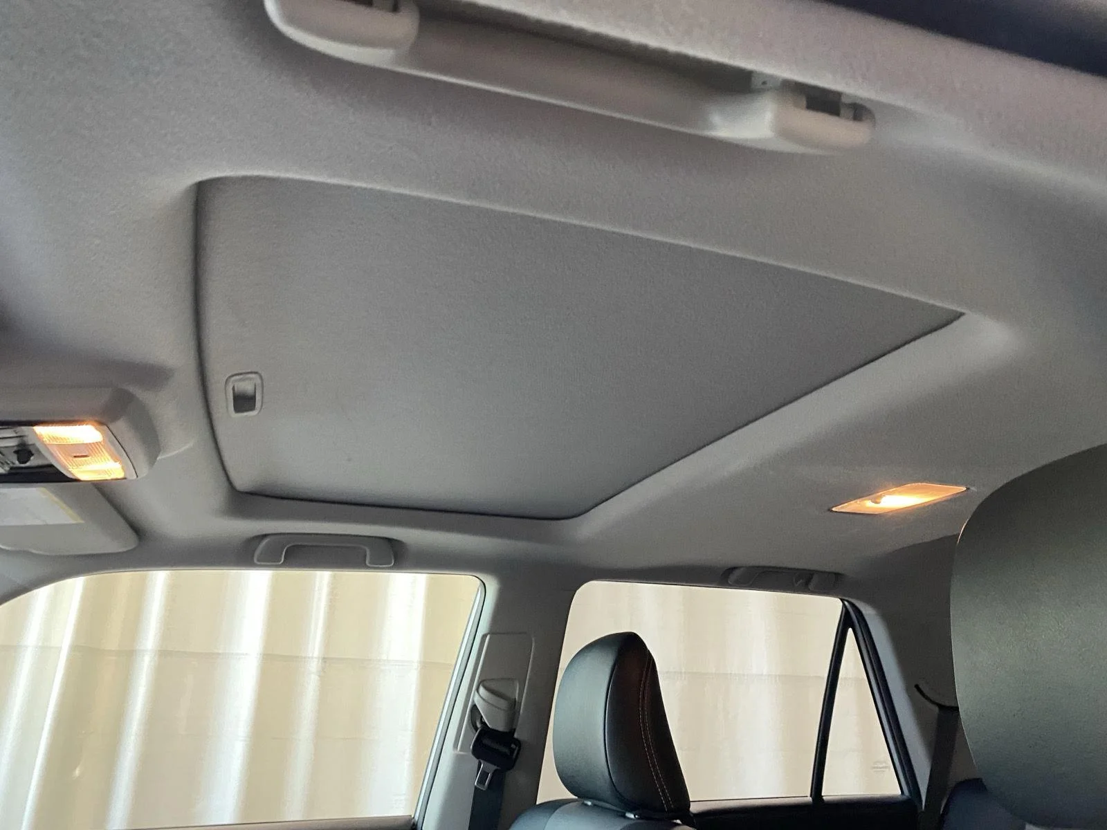 Used 2021 Classic Silver Metallic Toyota  image 22