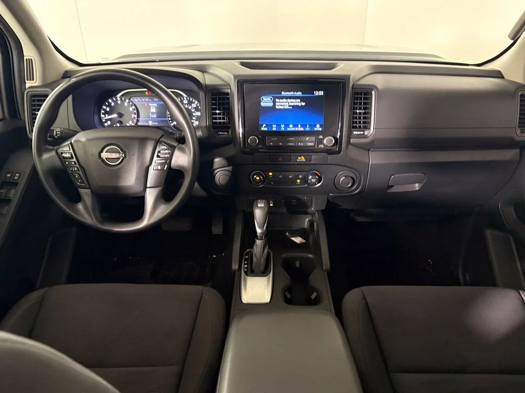 Used 2022 Gray Nissan S image 40
