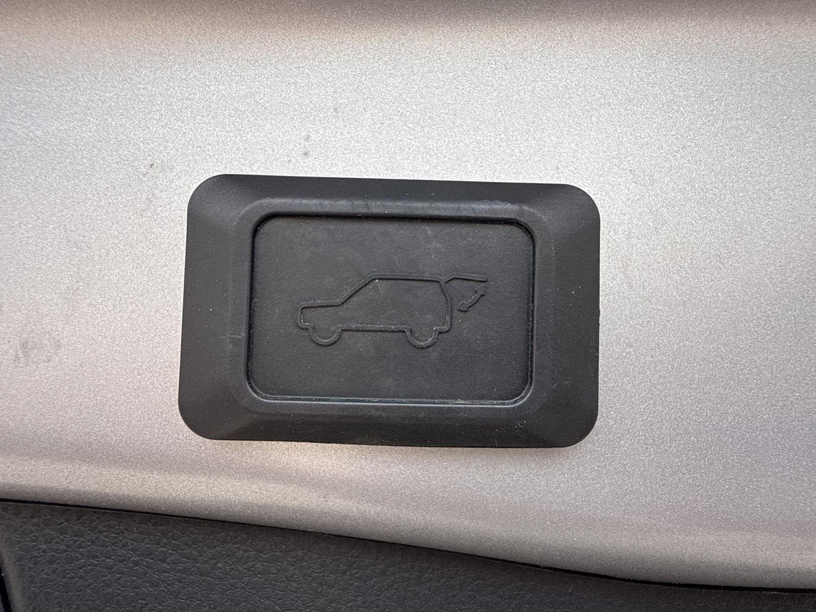 Used 2019 Silver Sky Metallic Toyota Limited image 20