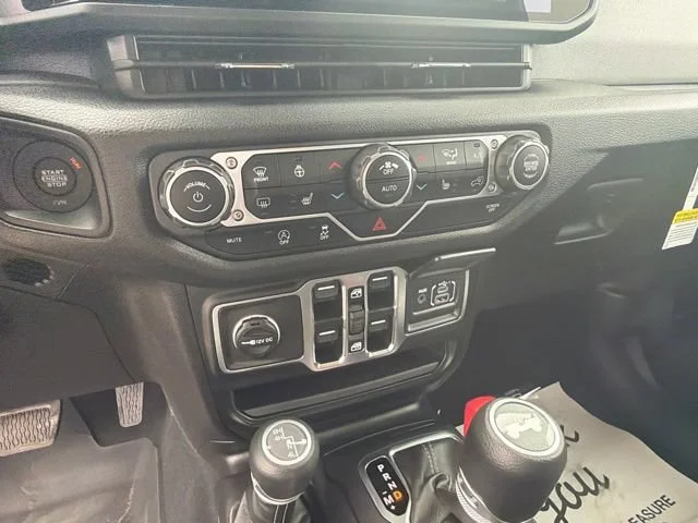 2025 Jeep Wrangler 4-Door Sport S - Photo 27