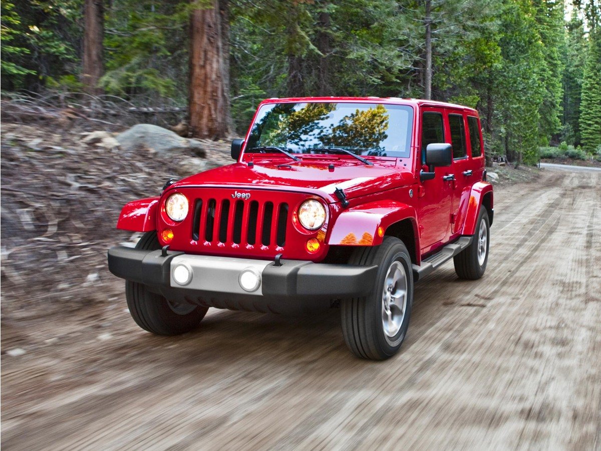 Used 2013 Black Jeep Unlimited Rubicon image 1