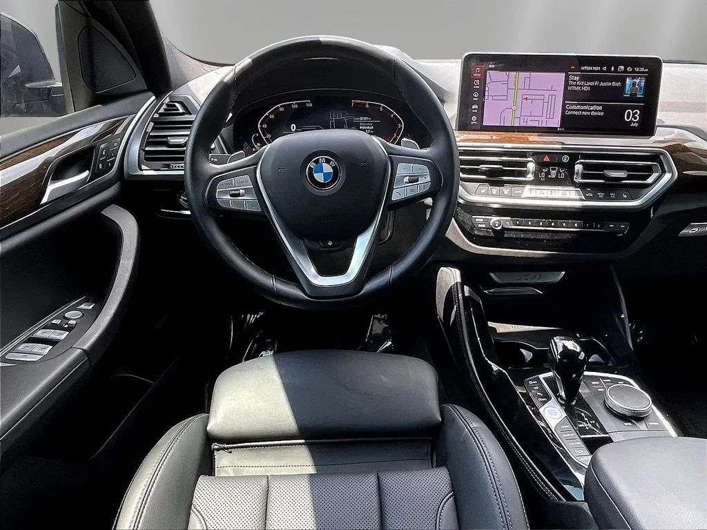 Used 2024 Black Sapphire Metallic BMW xDrive30i image 8