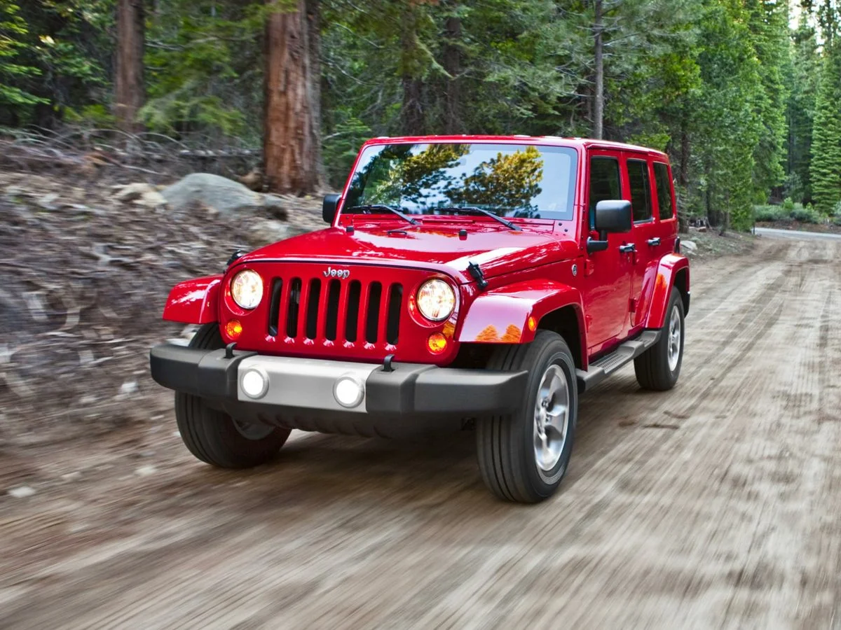 2016 Jeep Wrangler Sahara's photo