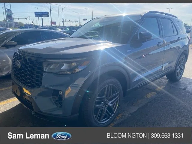 New 2026 Vapor Blue Metallic Ford ST-Line image 1