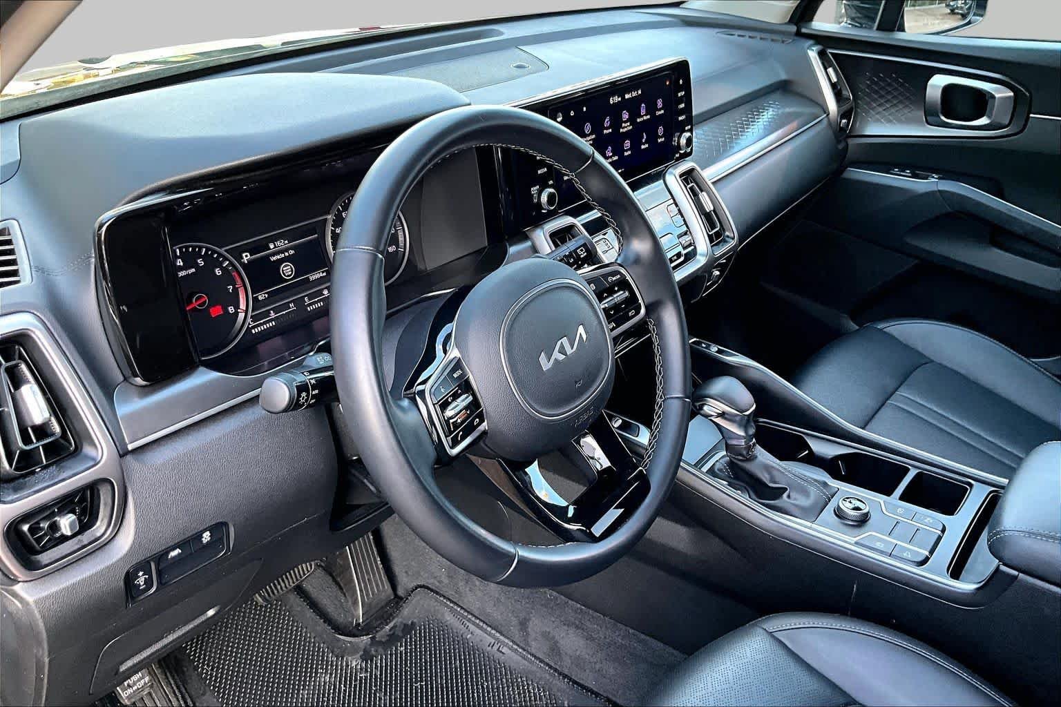 Certified Used 2022 BLACK Kia S image 18