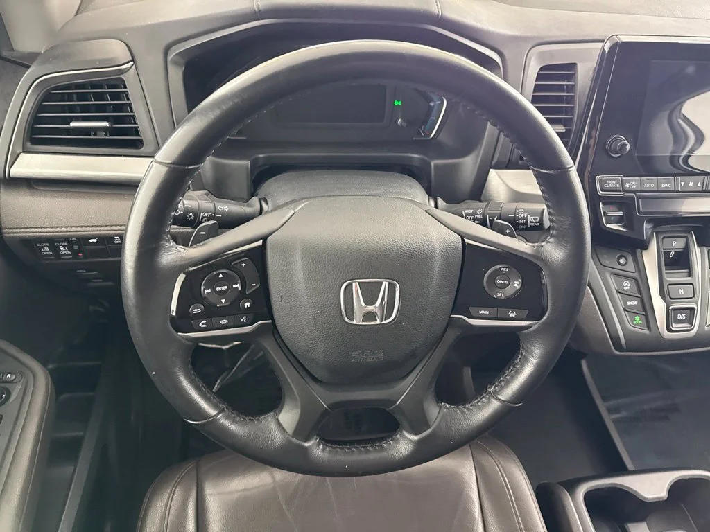 Used 2020 White Honda EX-L image 40