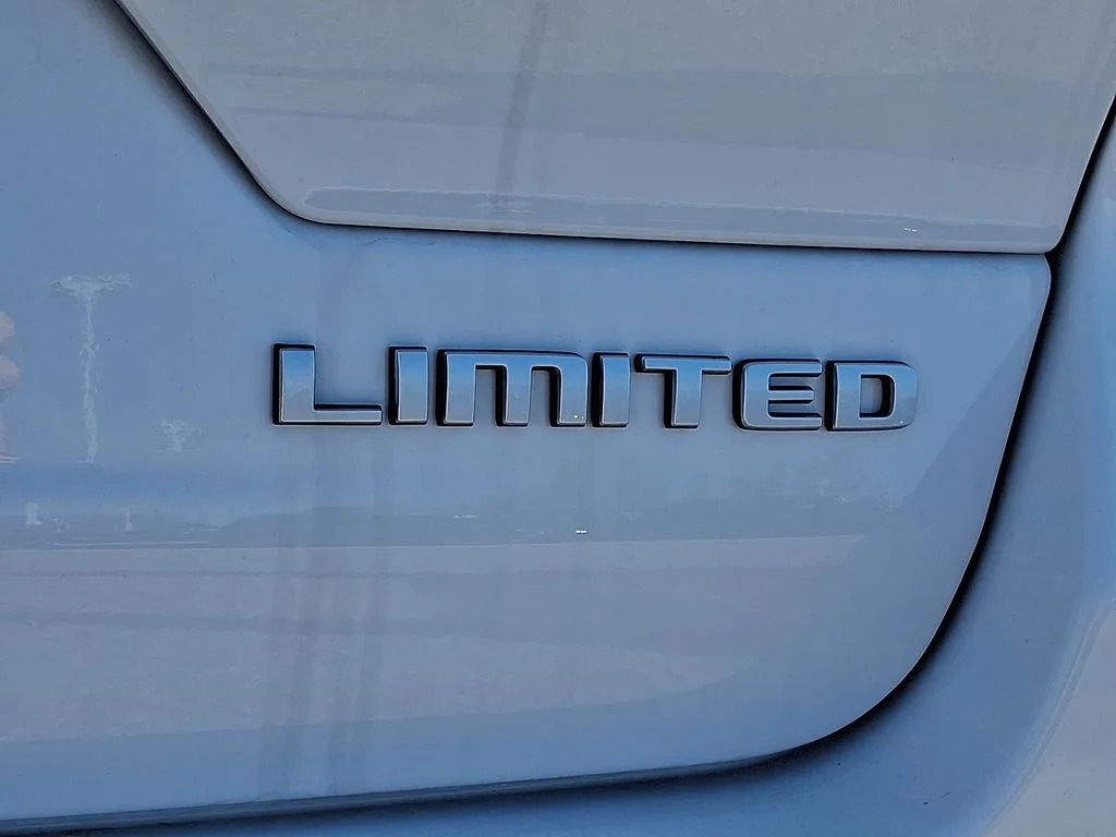 New 2026 White Jeep Limited image 19