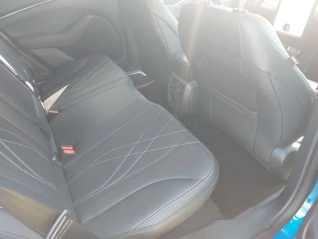 Used 2025 Blue Ford Select image 11