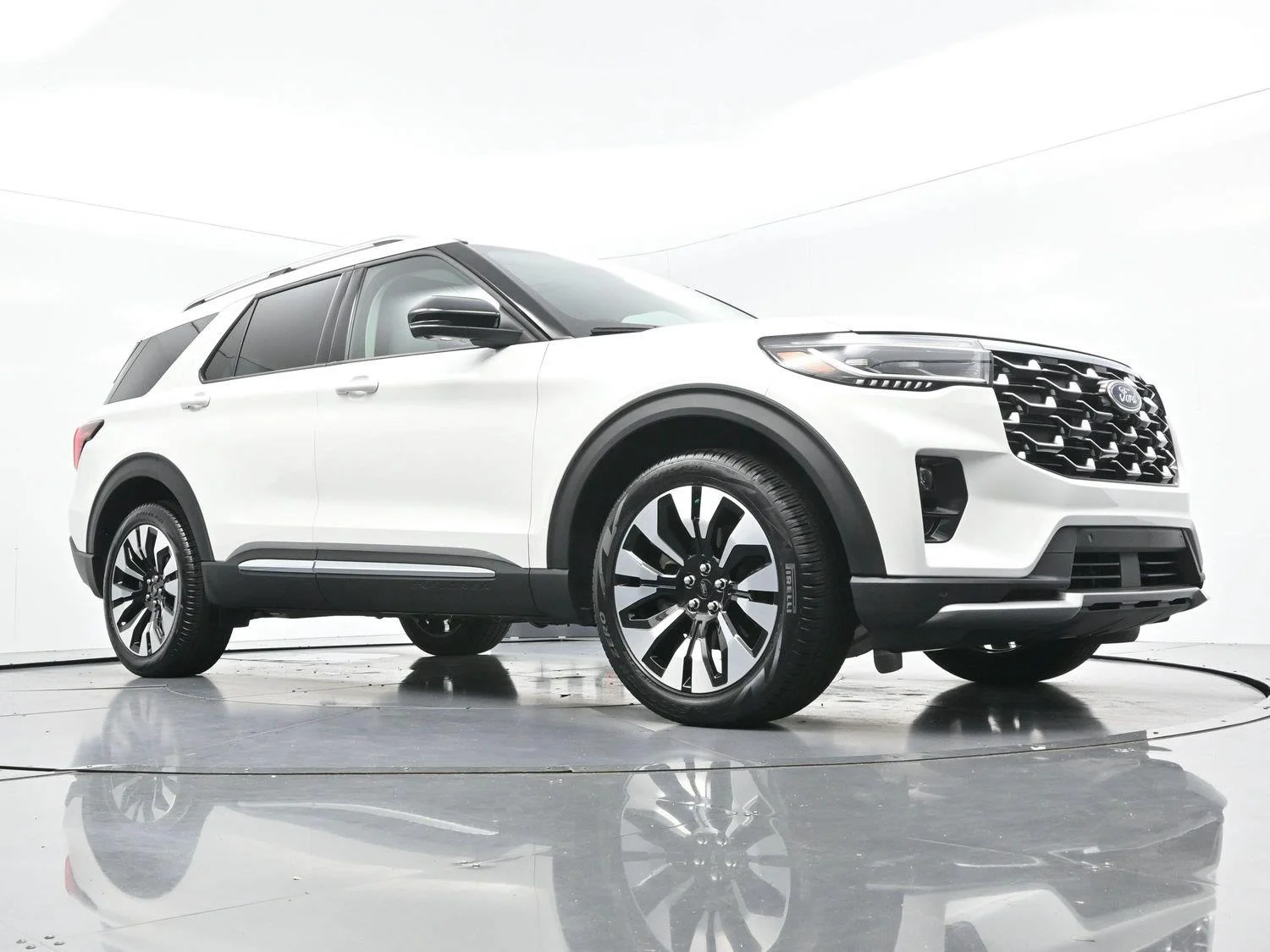 Used 2026 White Ford Platinum image 42