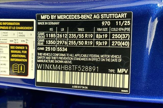 New 2026 Starling Blue Metallic Mercedes-Benz GLC 300 image 36