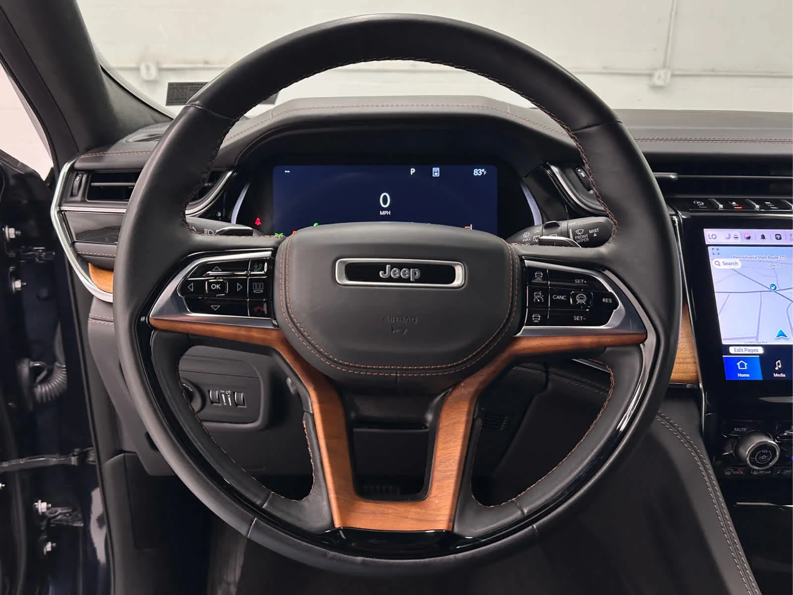 Used 2023 Midnight Sky Jeep Summit Reserve image 26