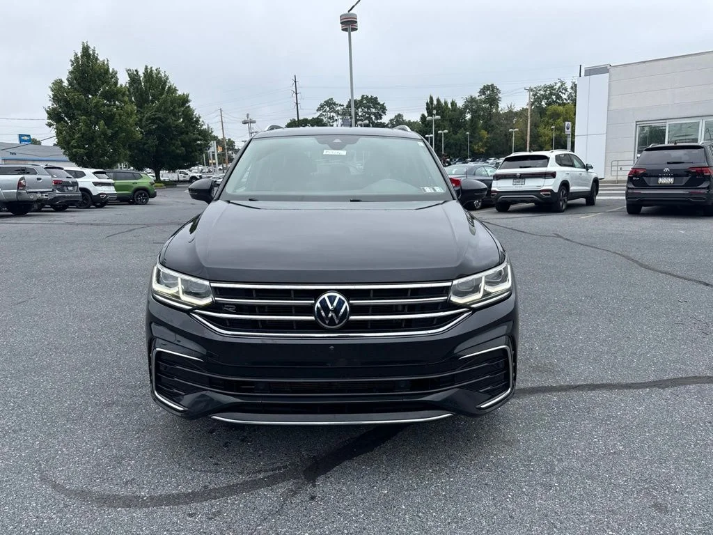 Certified Used 2023 Deep Black Pearl Volkswagen 2.0T SEL R-Line image 8