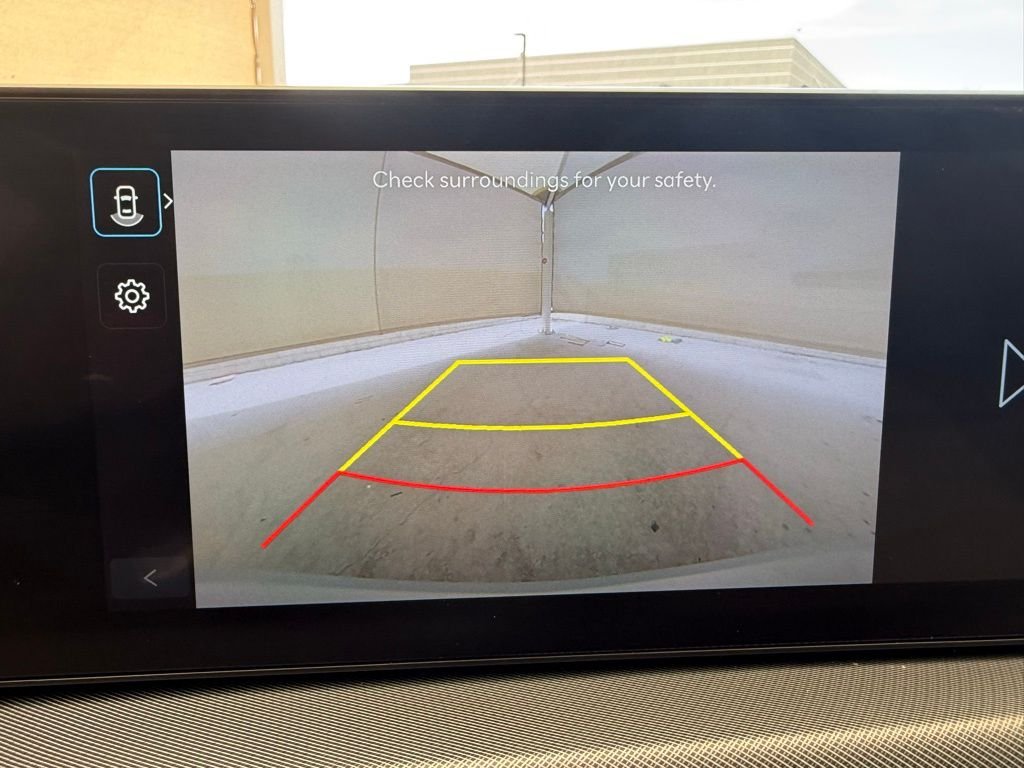 Used 2024 Silver Hyundai SEL image 41