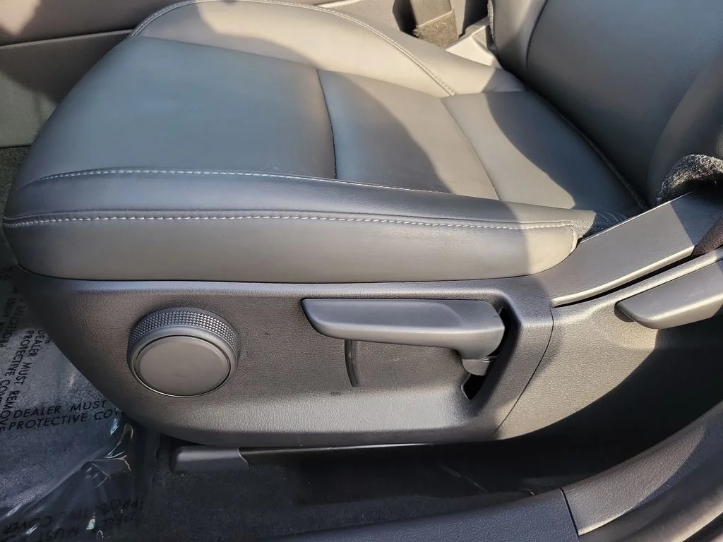 Certified Used 2024 Silver Mazda 2.5 S Select Sport image 14