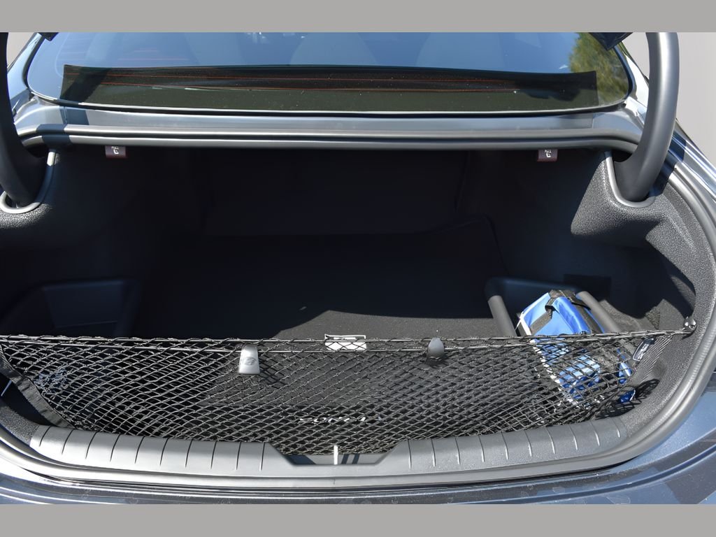 Used 2025 Portofino Gray Hyundai SE image 13