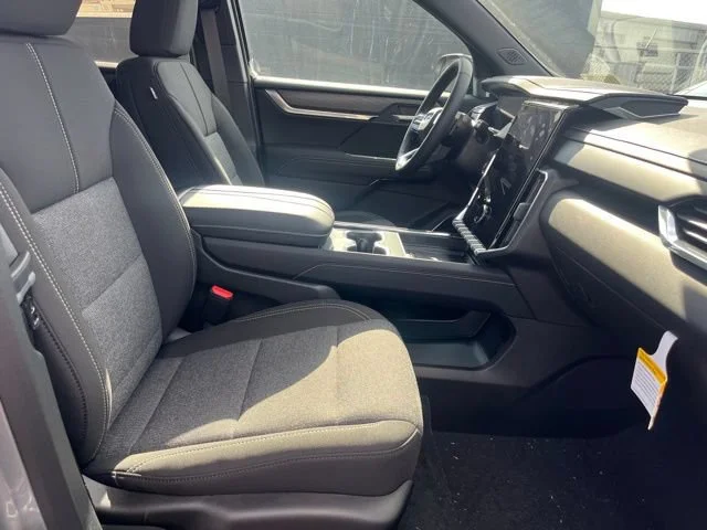 2026 GMC Acadia Elevation - Photo 17